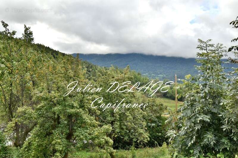 Terrain à SAINT-SAUVEUR