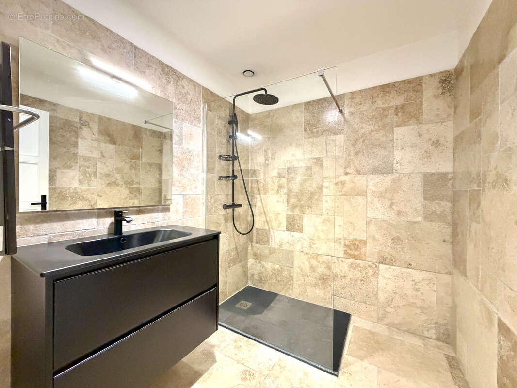 Appartement à CARCASSONNE
