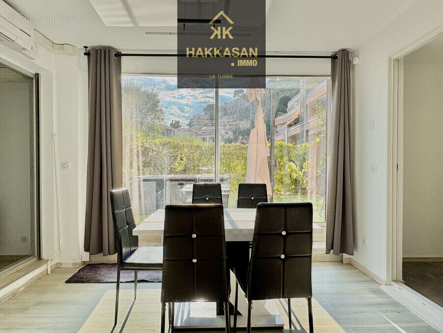 Appartement à ROQUEBRUNE-CAP-MARTIN