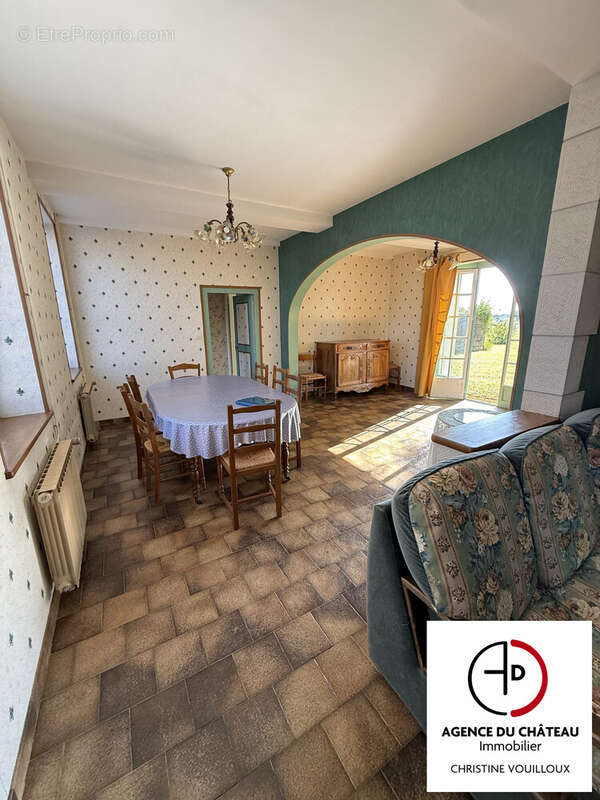 Maison à SAINT-BENOIT-SUR-LOIRE