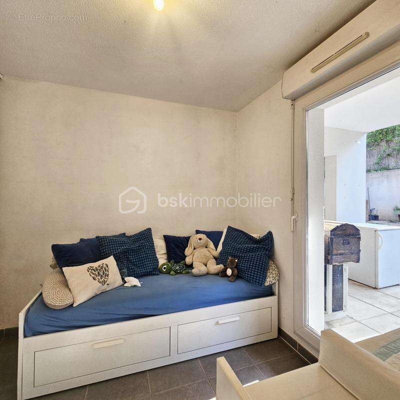 Appartement à MARSEILLE-11E