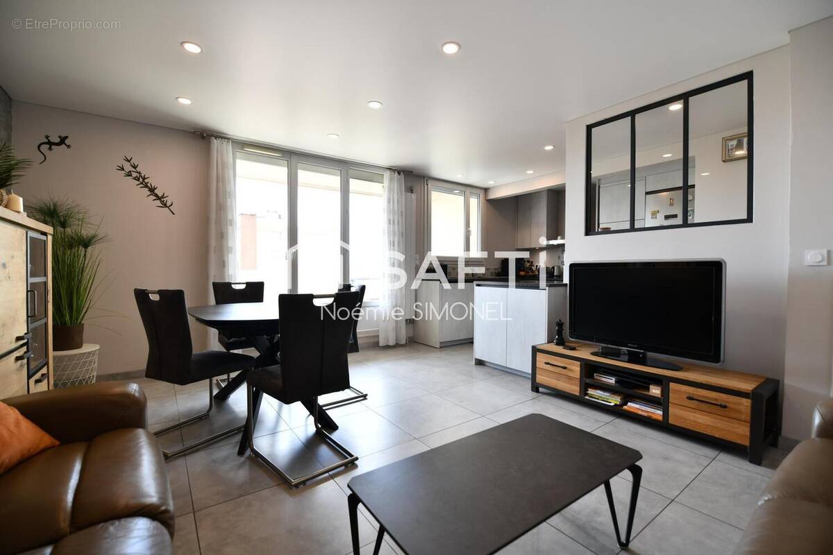 Photo 1 - Appartement à CHILLY-MAZARIN