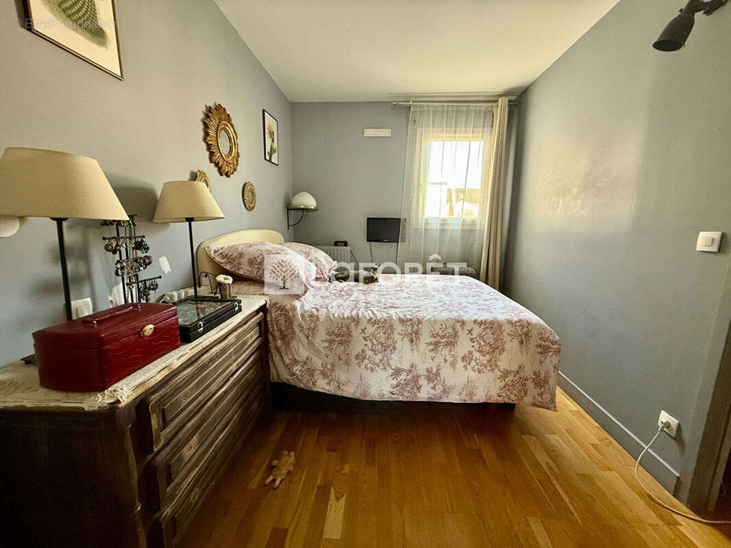 Appartement à SAVIGNY-SUR-ORGE