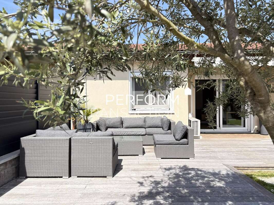 Maison à EYBENS