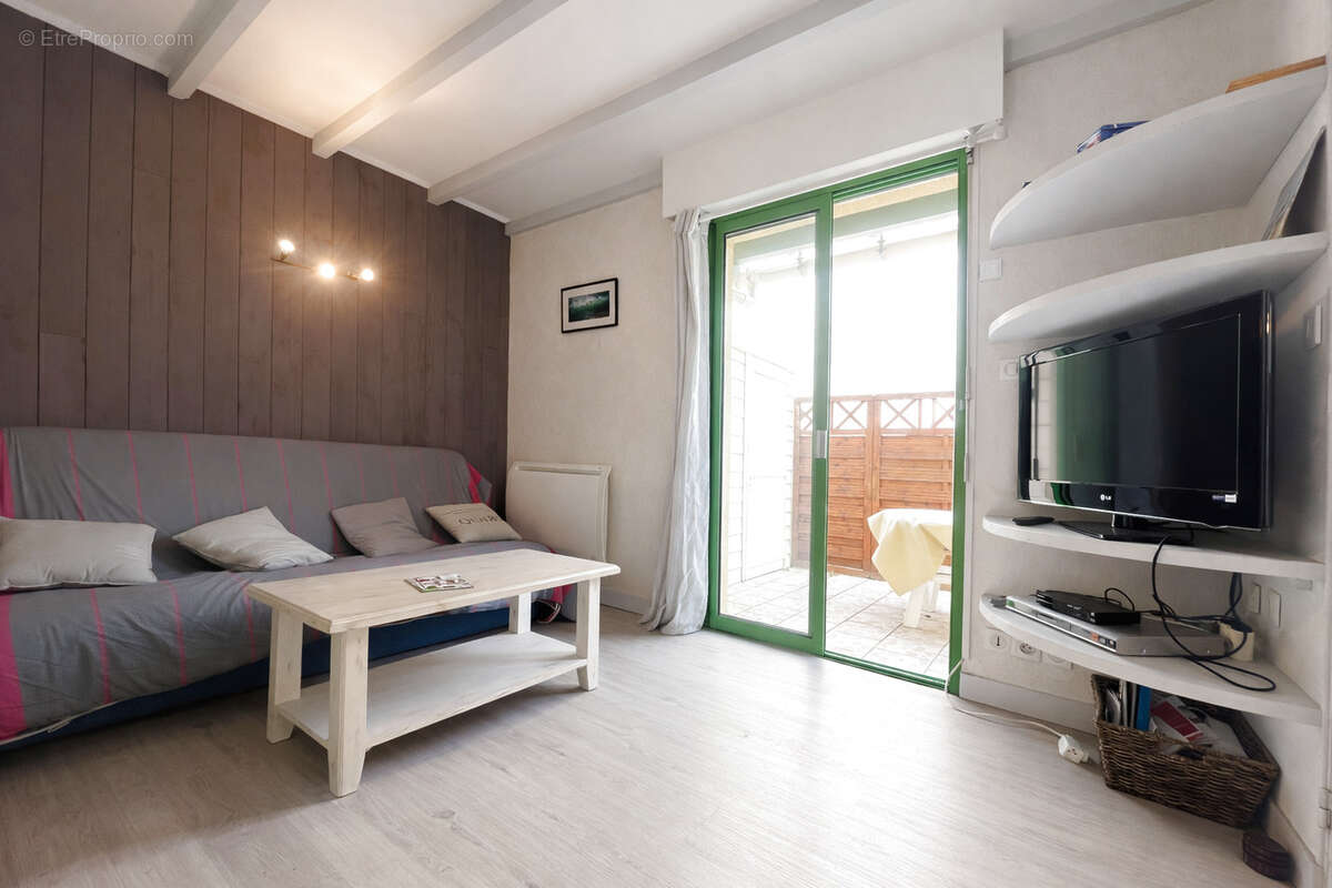 Maison à LES MATHES