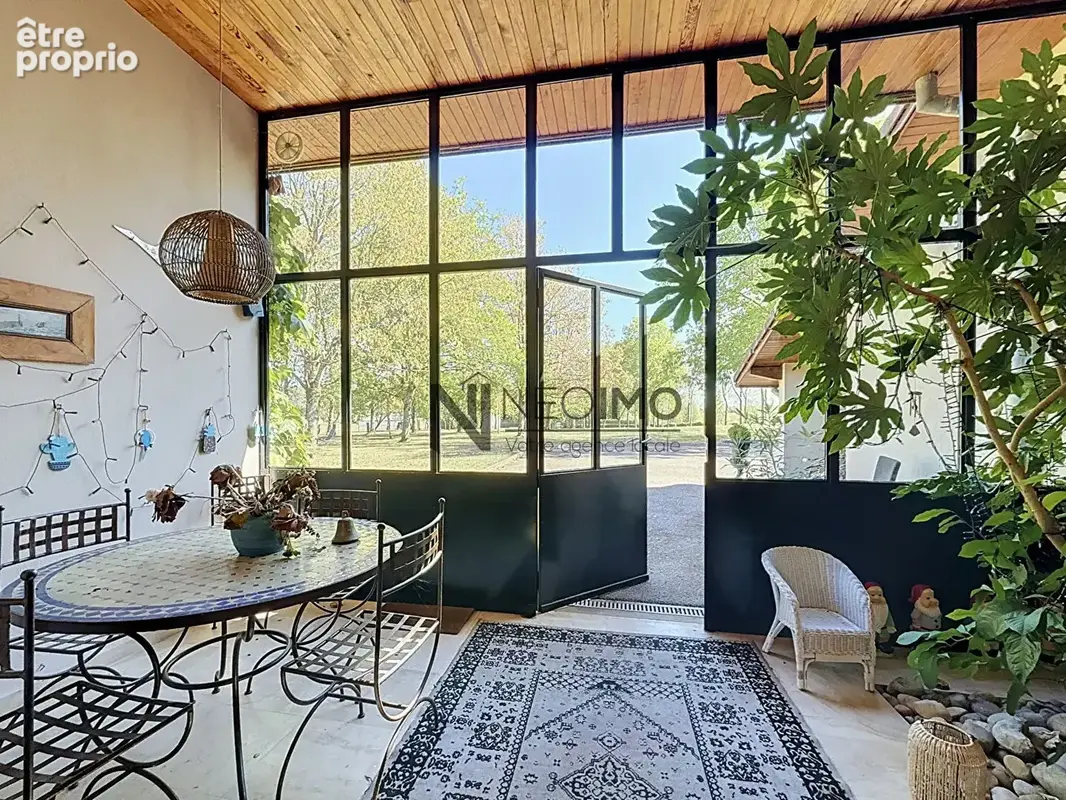Maison de 318 m² Liffol-Le-Grand 9 pièce(s) - photo 6