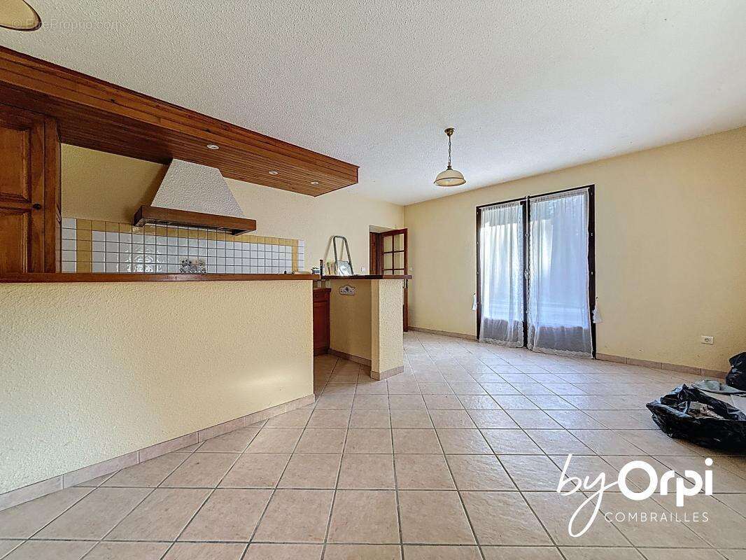 Maison à SAINT-ELOY-LES-MINES