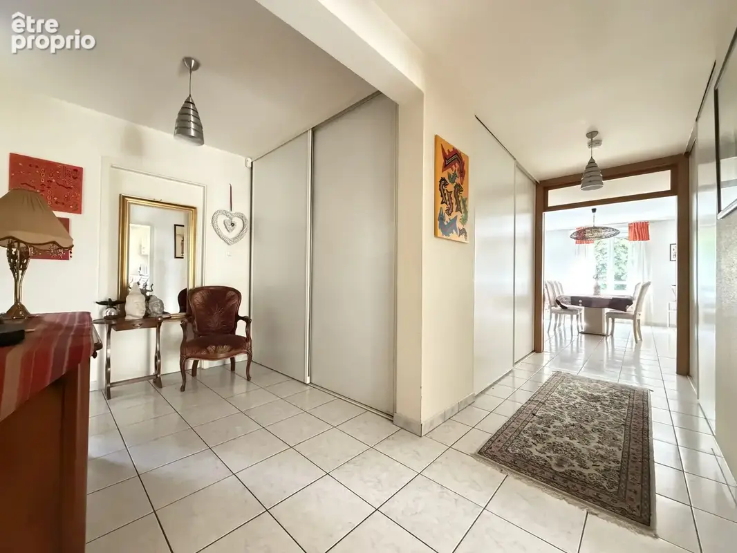 Appartement 138 m² à Illkirch-Graffenstaden  - photo 2