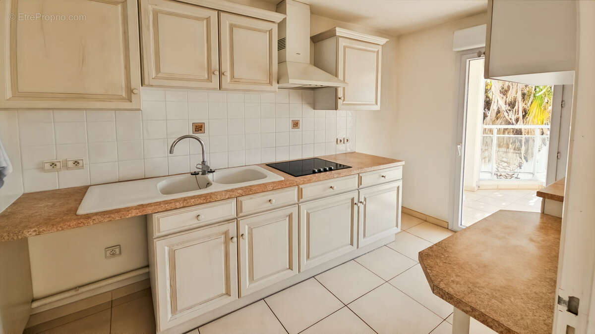 Appartement à SAINT-RAPHAEL