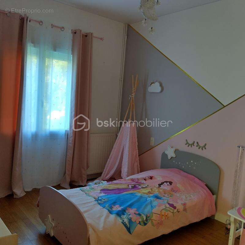 Maison à LA COURONNE