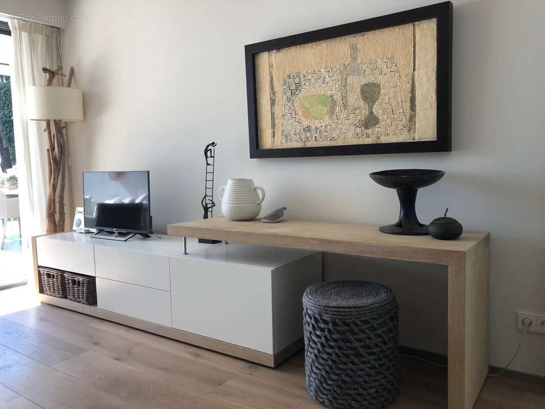 Exclusivité - Cap d'Antibes Gallice - 3P en rez-de-jardin surélevé  - Vue magnifique mer - photo 14