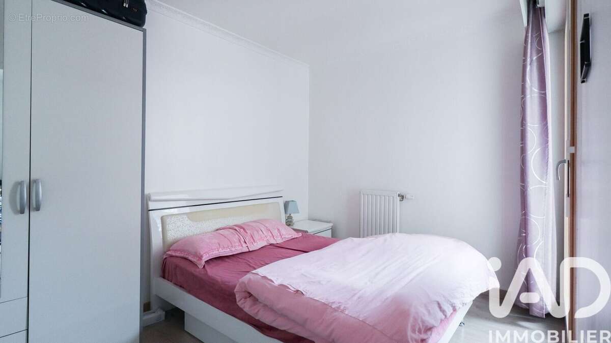 Photo 8 - Appartement à AUBERVILLIERS