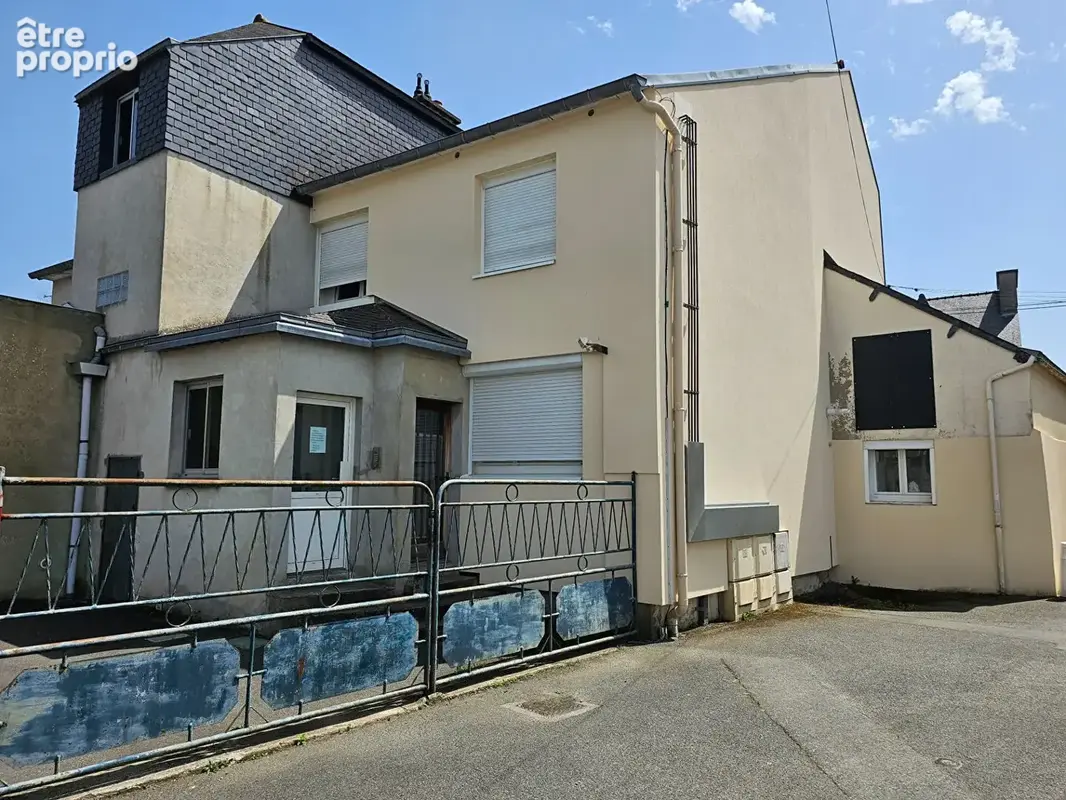 Immeuble dans bourg Yffiniac - photo 16