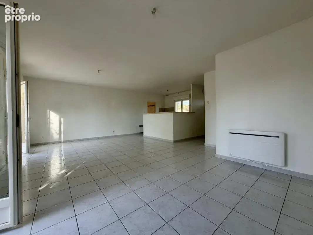 Plain-pied 3 chambres avec garage sur 703 m² clos – tout à pied à La Force - photo 3