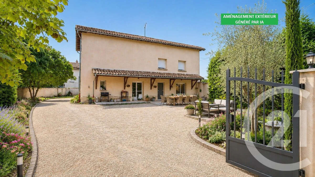 Maison à CHALEINS