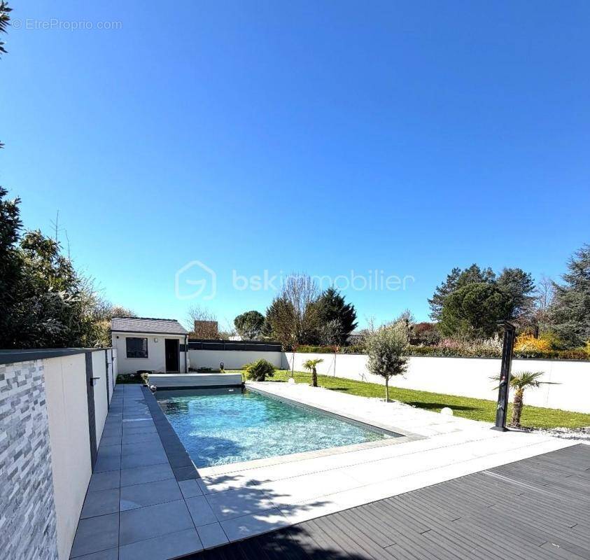 Maison à MIGNE-AUXANCES