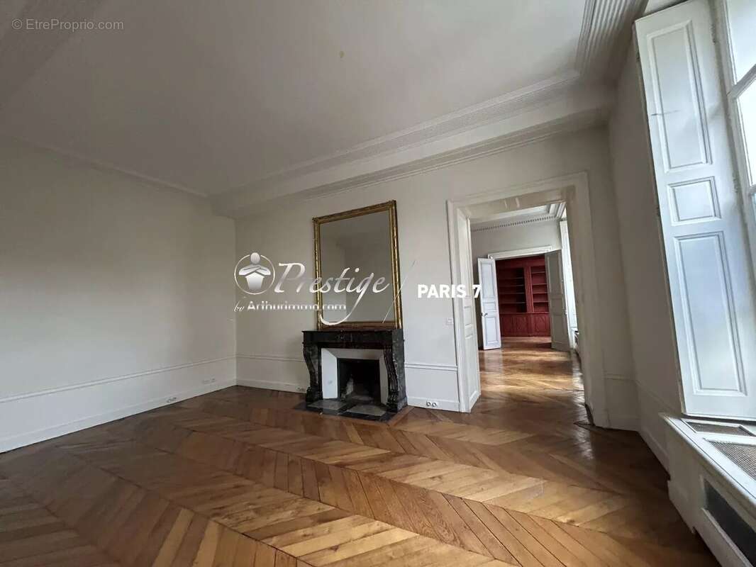 Appartement à PARIS-4E