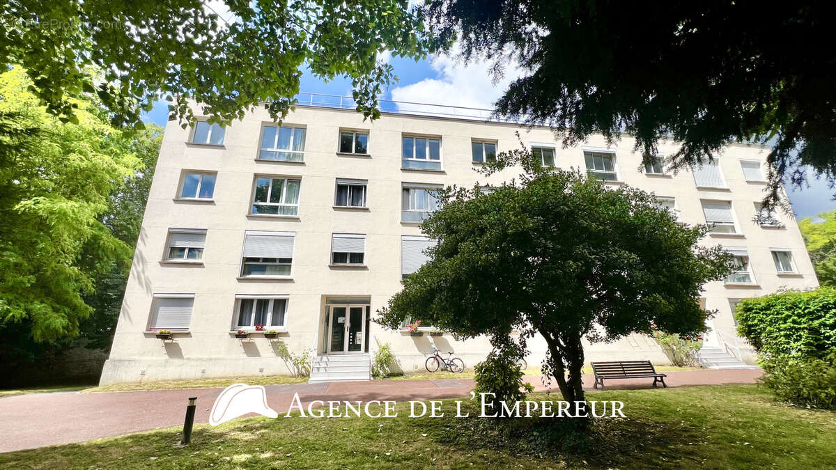 Appartement à RUEIL-MALMAISON