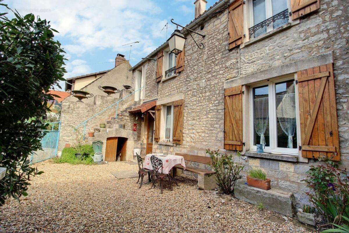 Maison à ANGERVILLE