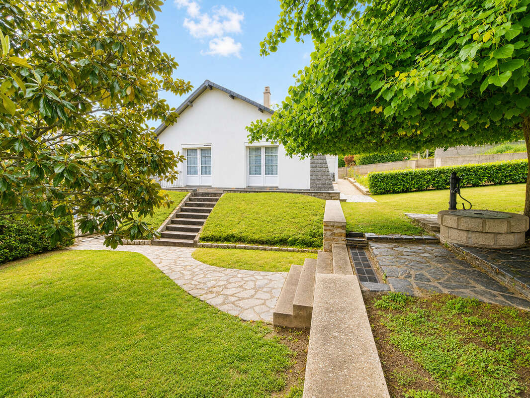 Maison à SAINTE-SEVERE-SUR-INDRE