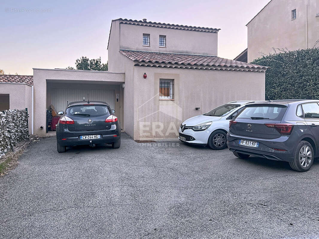 Maison à PIERREVERT