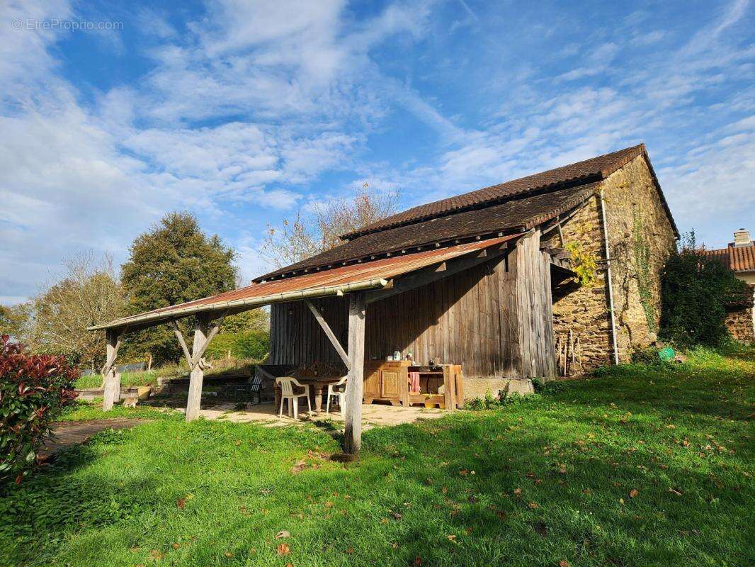 Corps de ferme de 228 m2 - photo 15