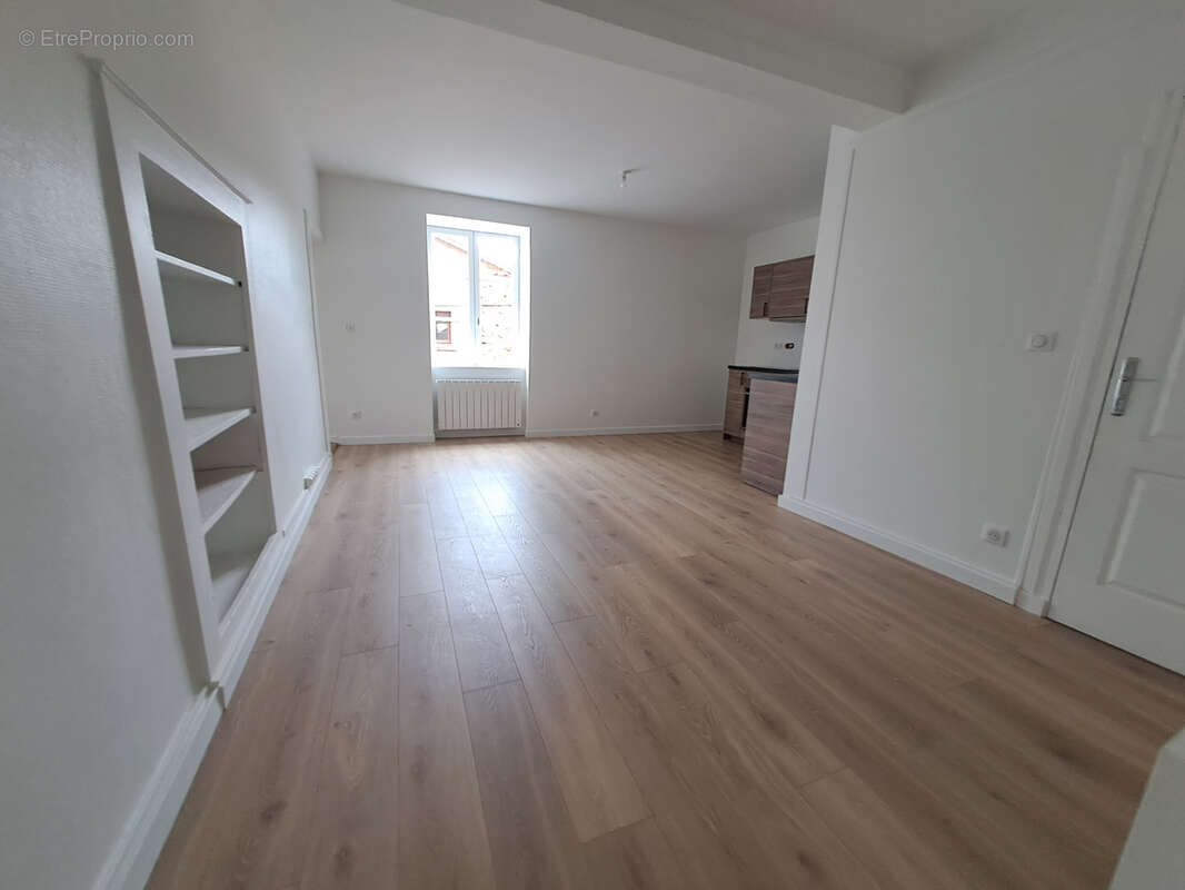 Maison à LE BOIS-D'OINGT