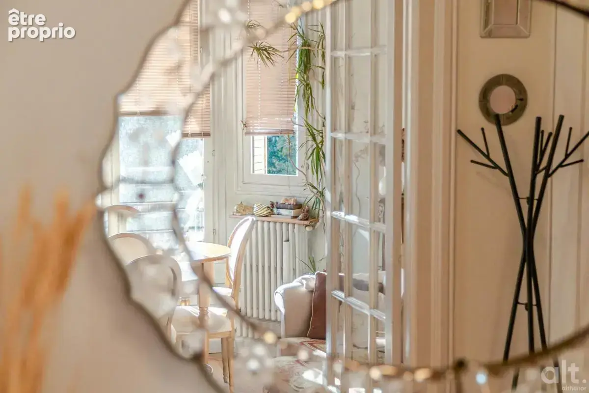 Appartement bourgeois à Annecy — 2 chambres et balcons - photo 10