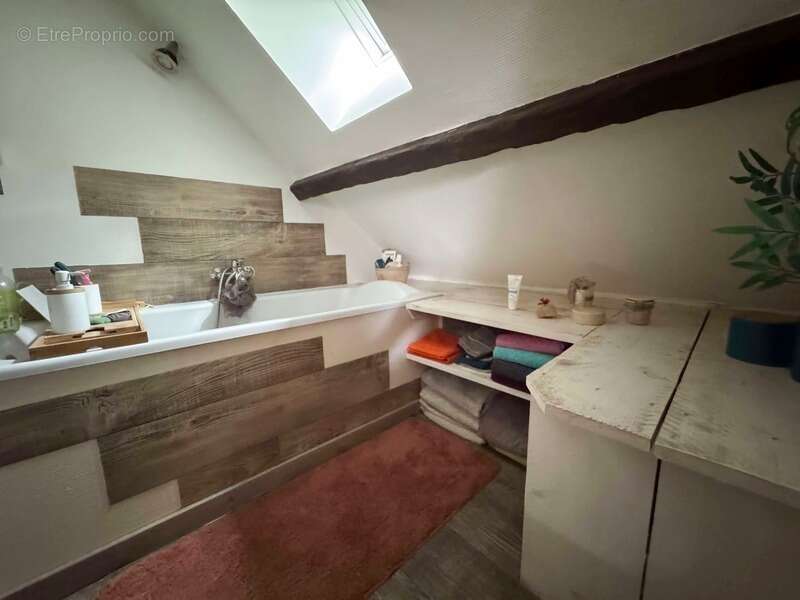 Maison à LA SUZE-SUR-SARTHE