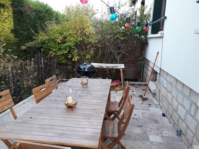 Maison à vendre P6, 6 pièces  LES CLAYES SOUS BOIS (78) - photo 12