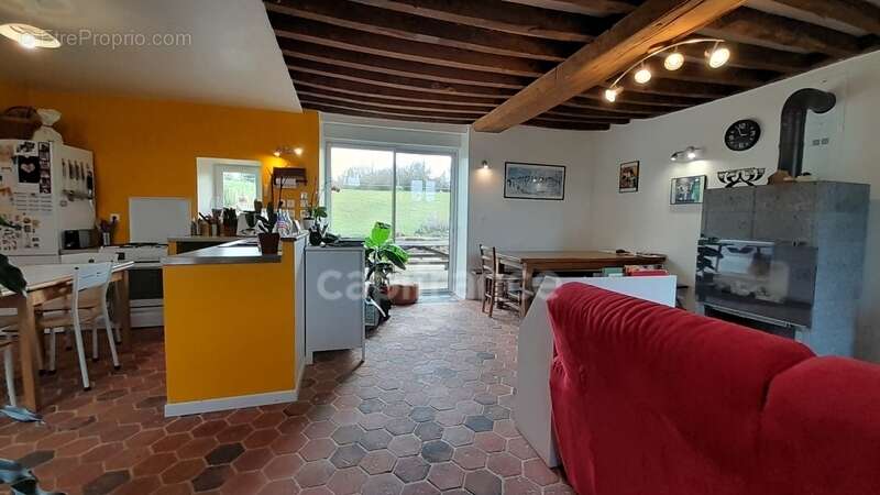 Maison à LOUGE-SUR-MAIRE