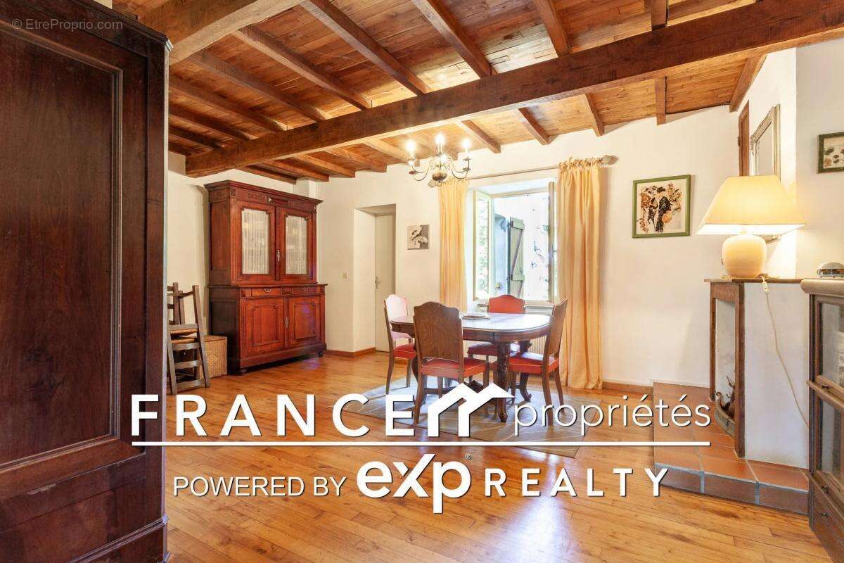 Maison à SALIES-DU-SALAT