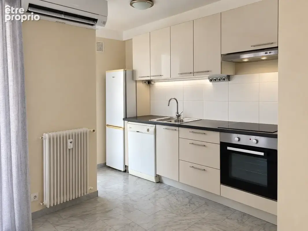 Appartement T1   Centre-ville de Hyères - photo 2