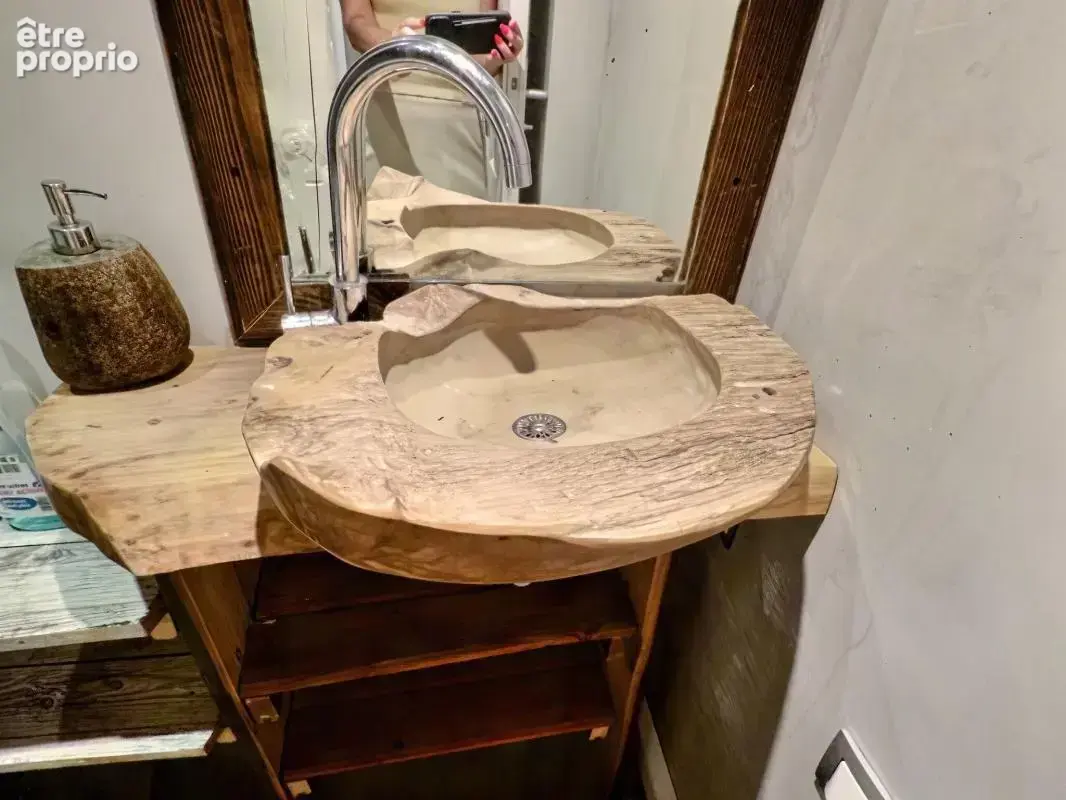 Idéal investissement locatif pour ce chalet en duplex ..
La Colmiane, station de ski et d’été…
Demandez moi la vidéo pour plus d - photo 11