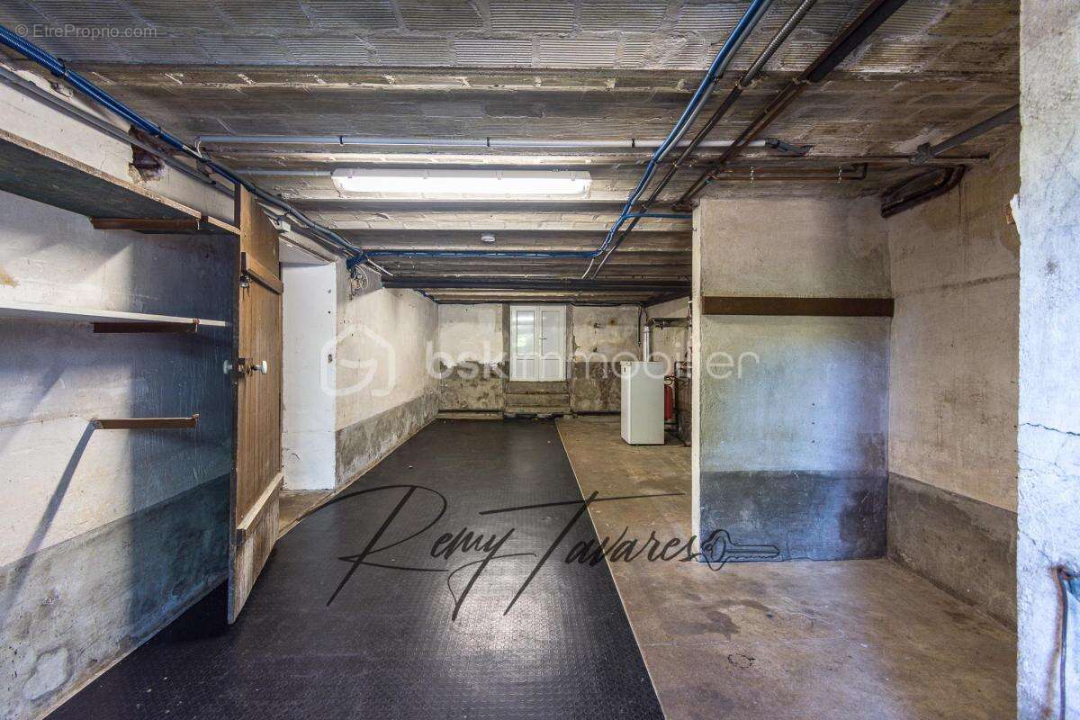 EXCLUSIVITÉ - Elégante Maison en Pierre de Meulière avec Grand Jardin - 5 min à pied de la Gare - photo 24