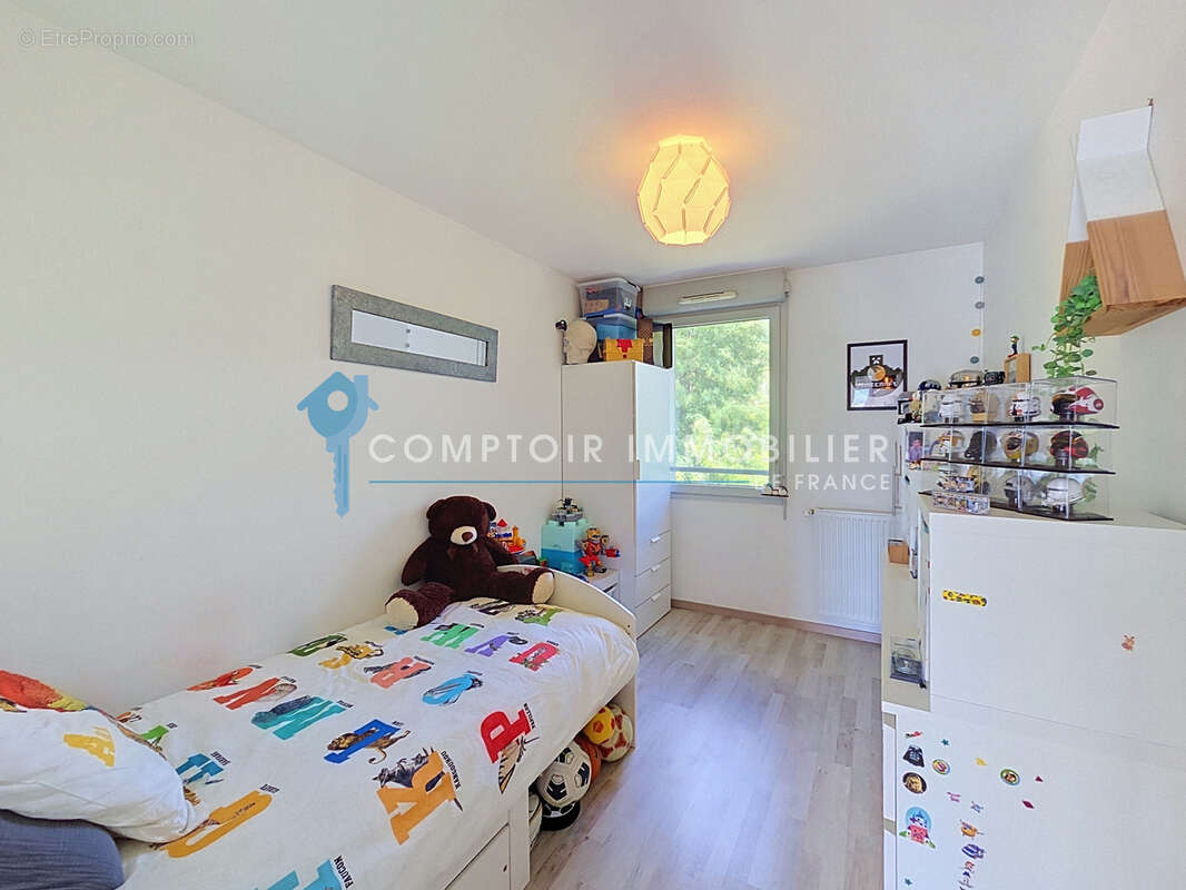 Appartement à MEYLAN