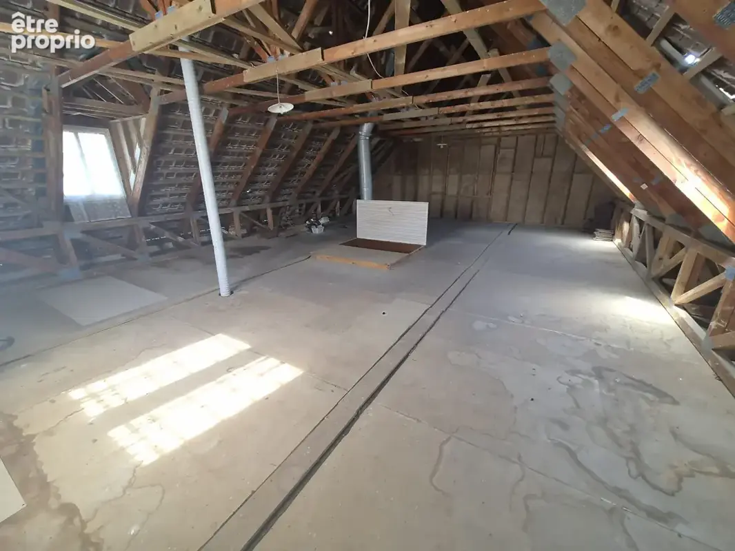 Pavillon en vente sur terrain de 714 m² - photo 8