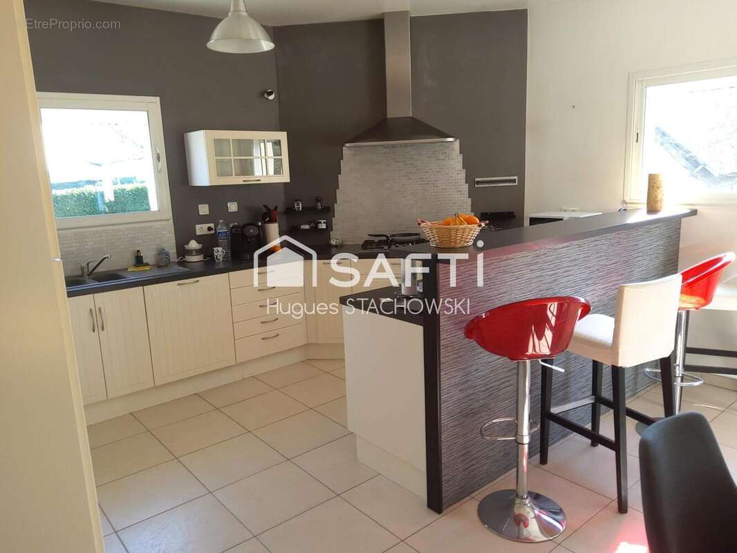 Photo 5 - Maison à THEHILLAC