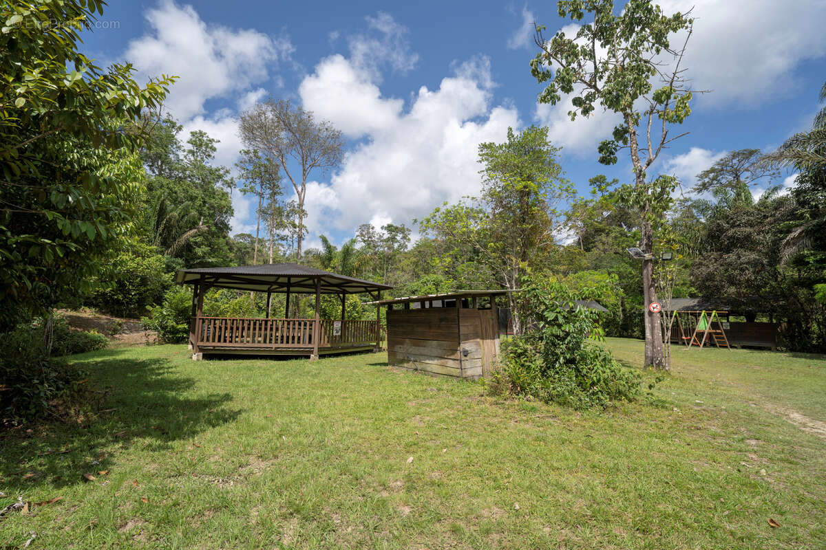 Maison à MONTSINERY-TONNEGRANDE