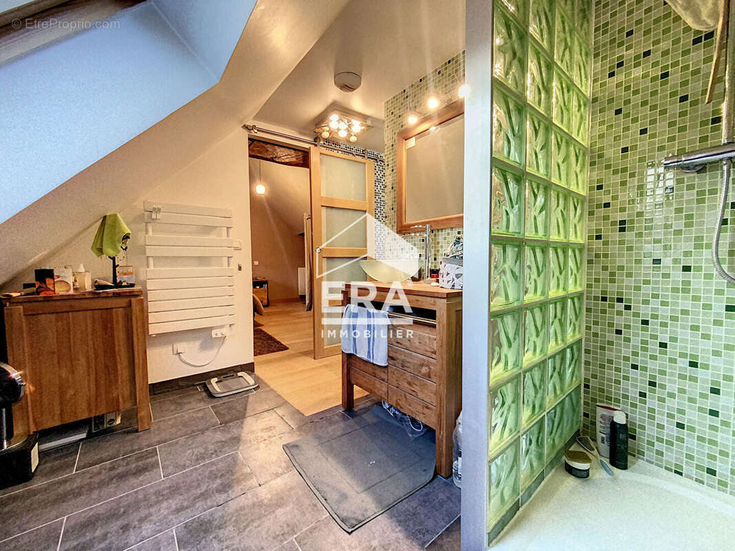 Maison à CHAUMONTEL