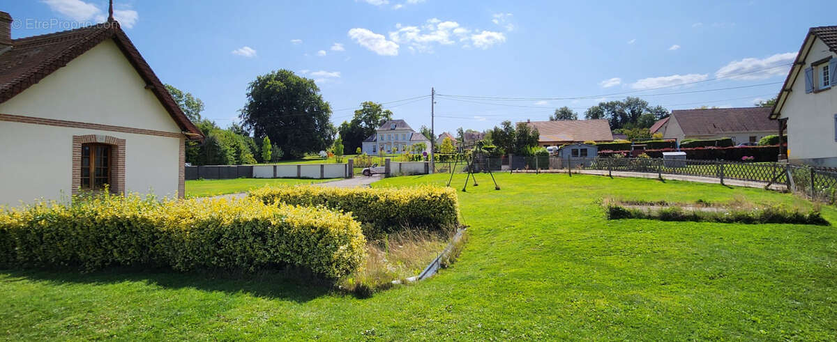 Maison à FREULLEVILLE