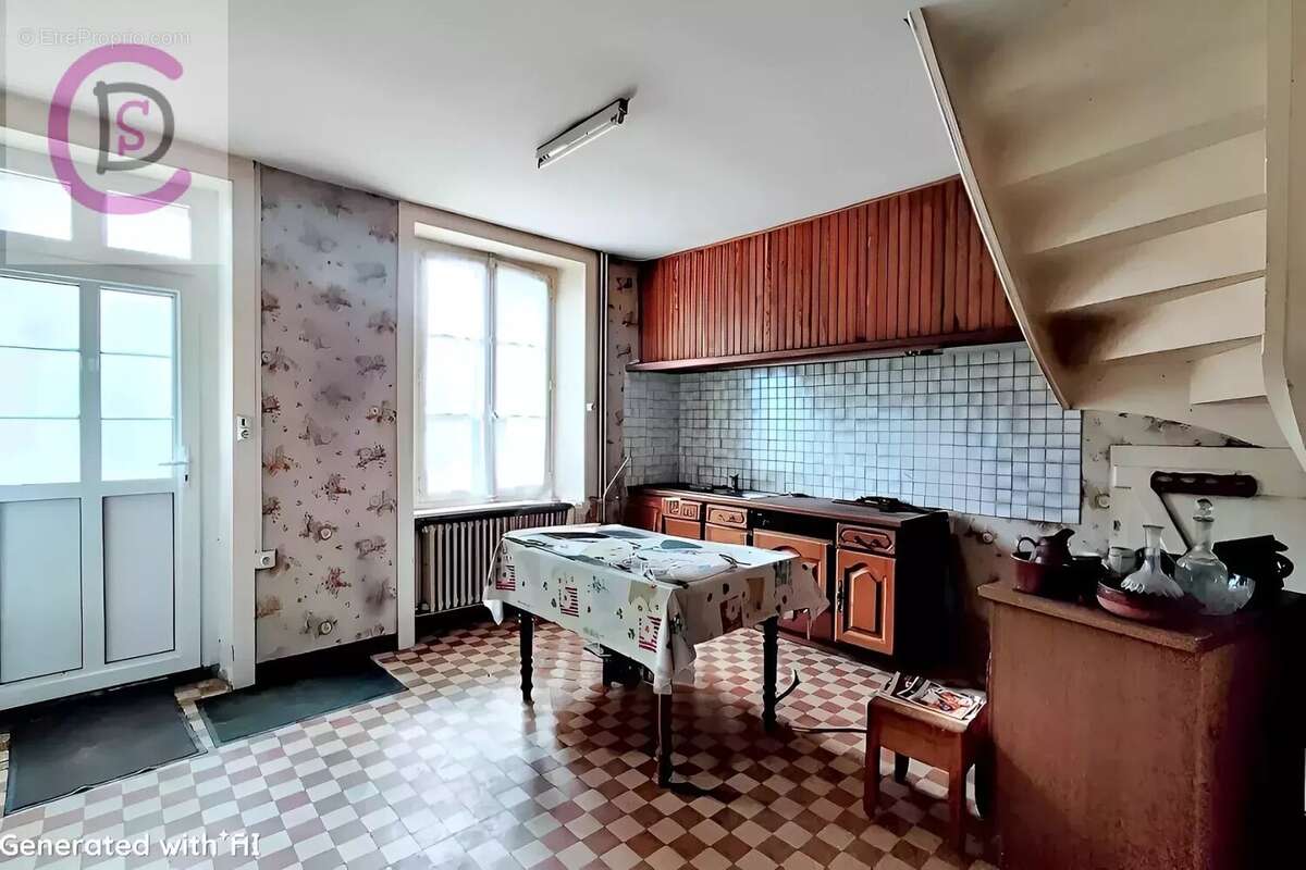 Maison à SAINT-PIERRE-EGLISE