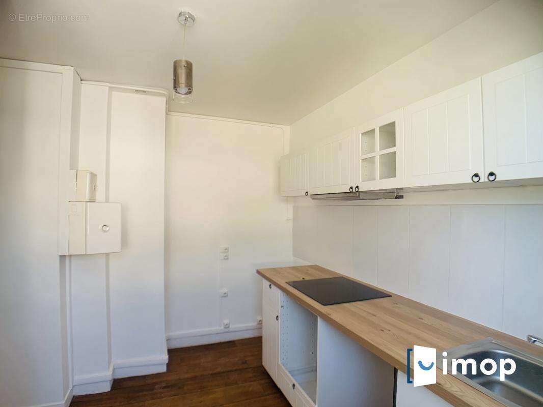 Appartement à SURESNES