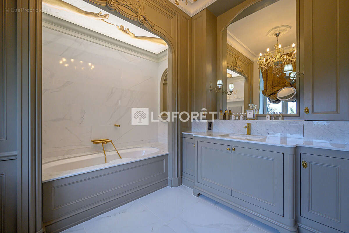 Château de la Fontaine - Maison 500 m2 - 1,8 Hectare - 6 chambres - photo 16