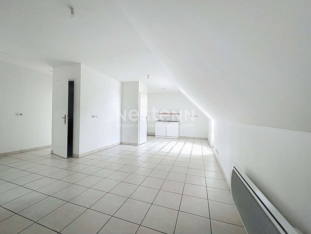 Appartement à SAINT-LEU-D'ESSERENT