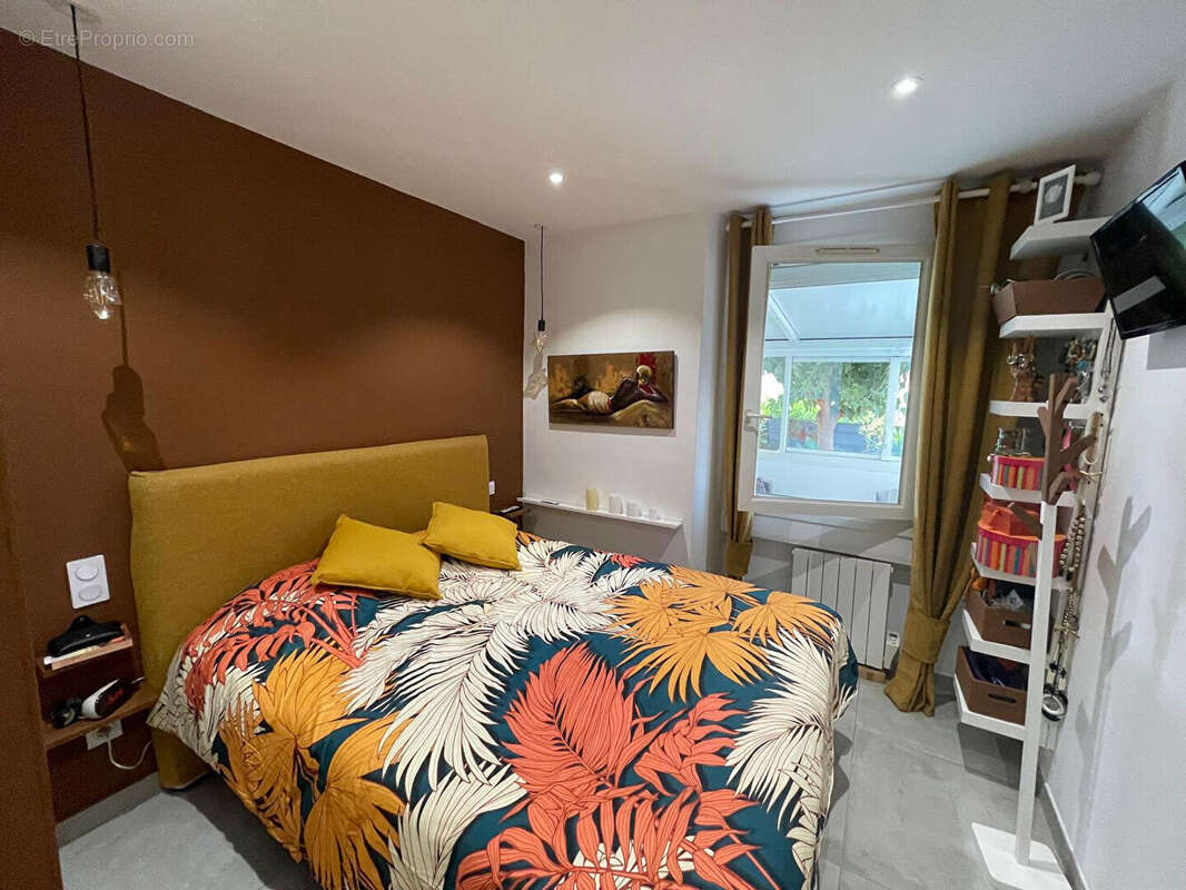 Appartement à LE CASTELLET