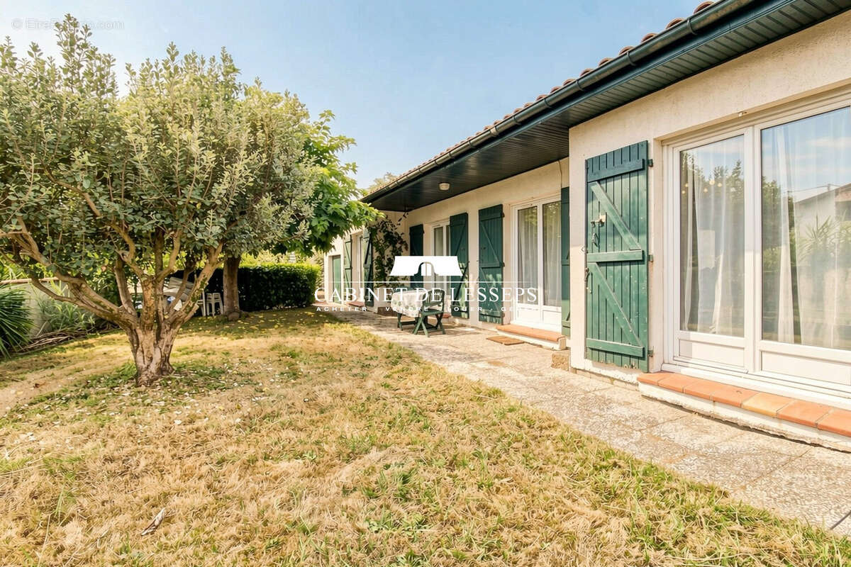 Maison 99 m² à Anglet  - photo 3