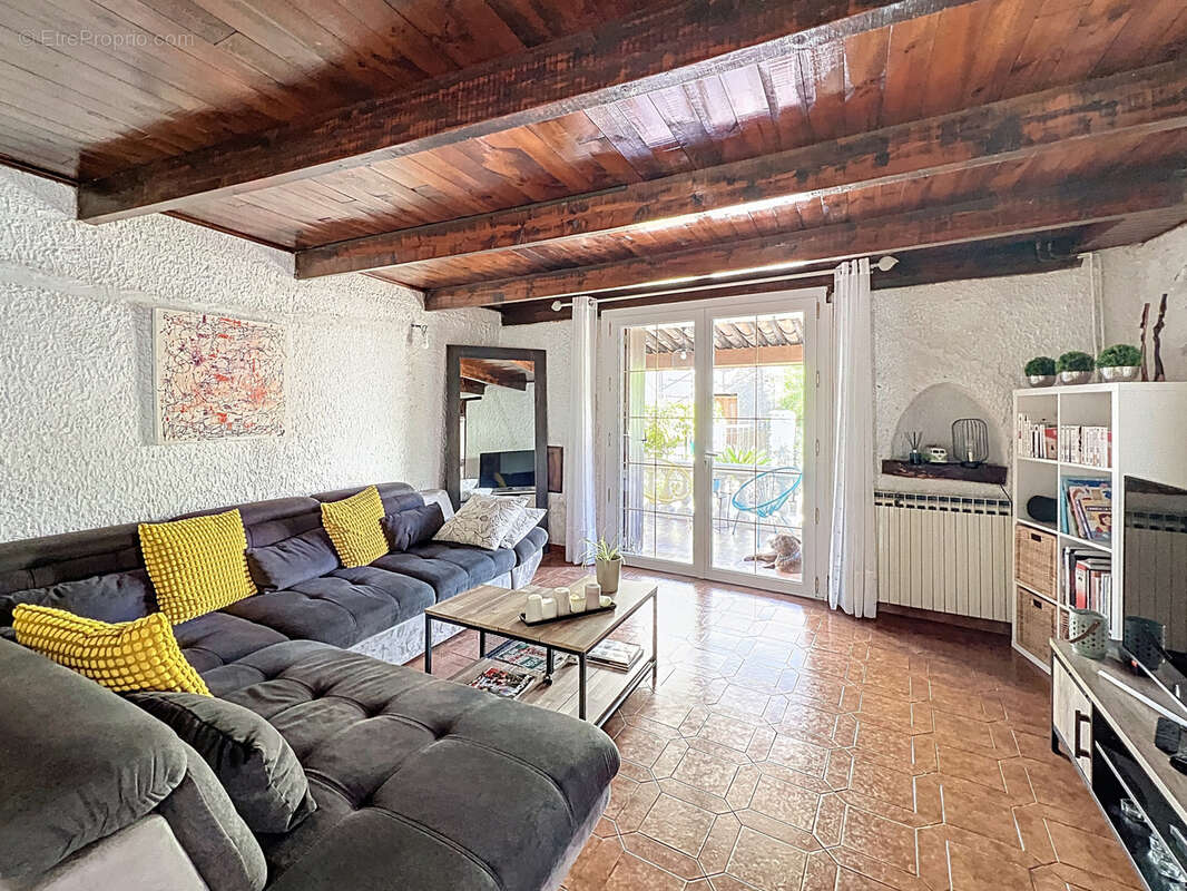 Maison à SAINT-MARTIN-DE-CASTILLON