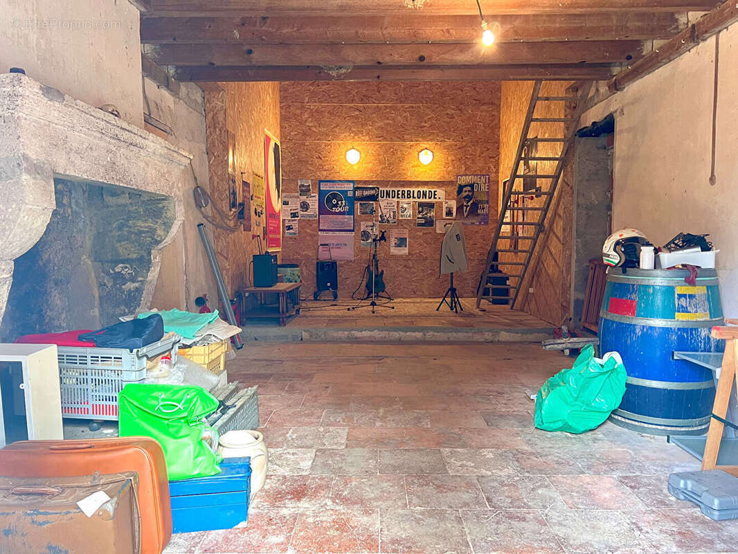 Maison à SAUVETERRE-DE-GUYENNE