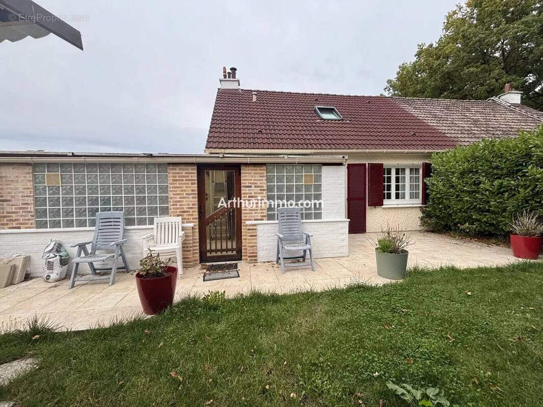 Maison à SUCY-EN-BRIE